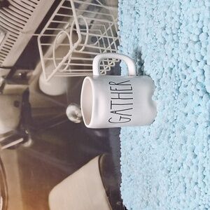 Rae Dunn Artisian collection #202 Gather mug.